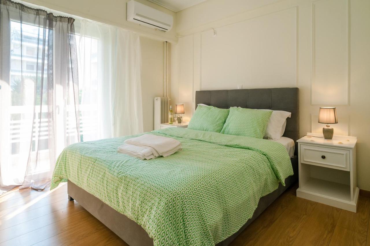 Galaxy Home Charming Apartment In Alimos アテネ エクステリア 写真